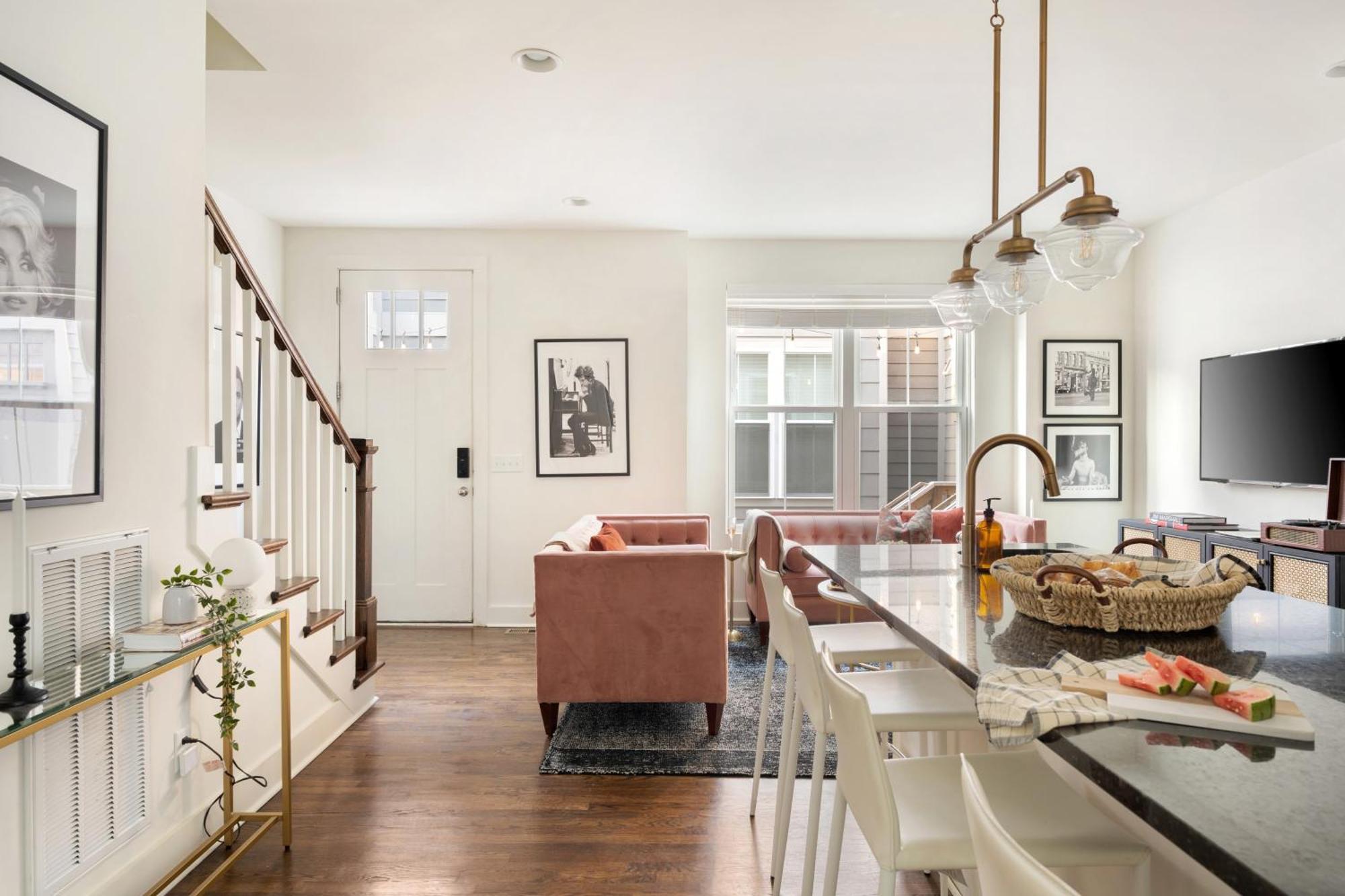 Hart Suite 16 By Avantstay Gorgeous Town House W Modern Amenities In Nashville Exterior photo